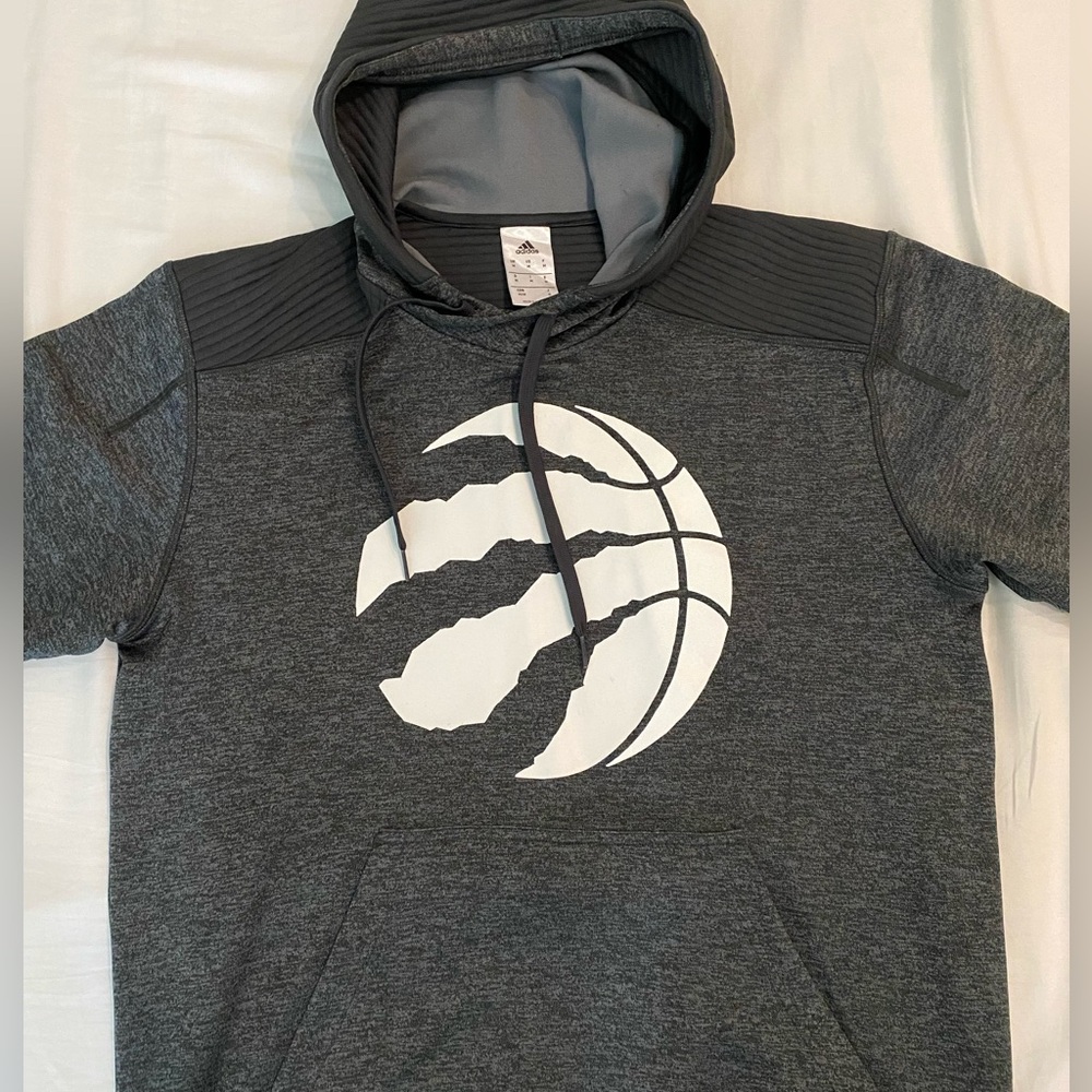Toronto raptors warm up short sleeve warm up hoodie
